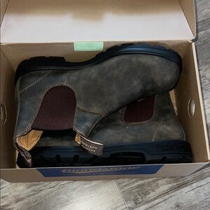 Blundstone Dark Brown Leather Boots